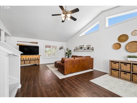 Tiny photo for 182 Sunday Dr, Creswell, OR 97426 (MLS # 696242833)