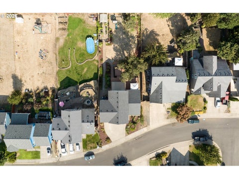 Tiny photo for 182 Sunday Dr, Creswell, OR 97426 (MLS # 696242833)