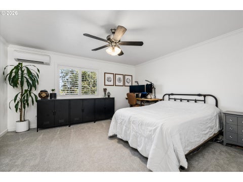Tiny photo for 182 Sunday Dr, Creswell, OR 97426 (MLS # 696242833)