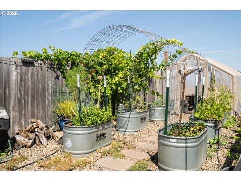 Tiny photo for 182 Sunday Dr, Creswell, OR 97426 (MLS # 696242833)