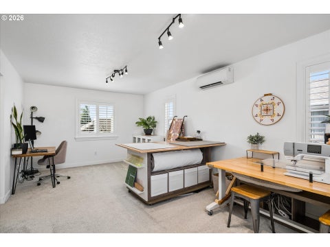 Tiny photo for 182 Sunday Dr, Creswell, OR 97426 (MLS # 696242833)