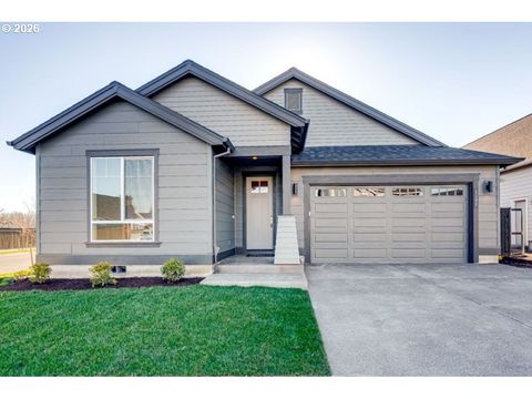 1197 SE 18th AVE Canby OR 97013