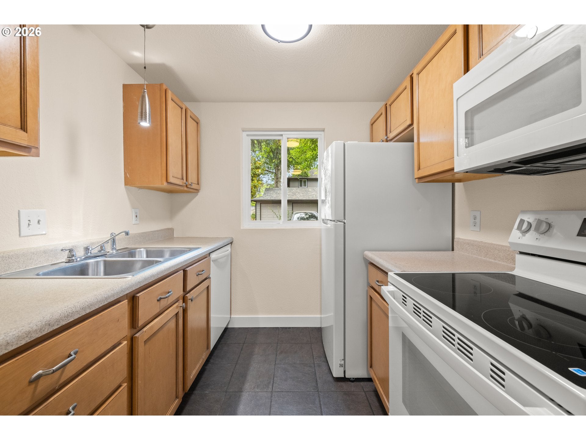 12602 NW BARNES RD 8