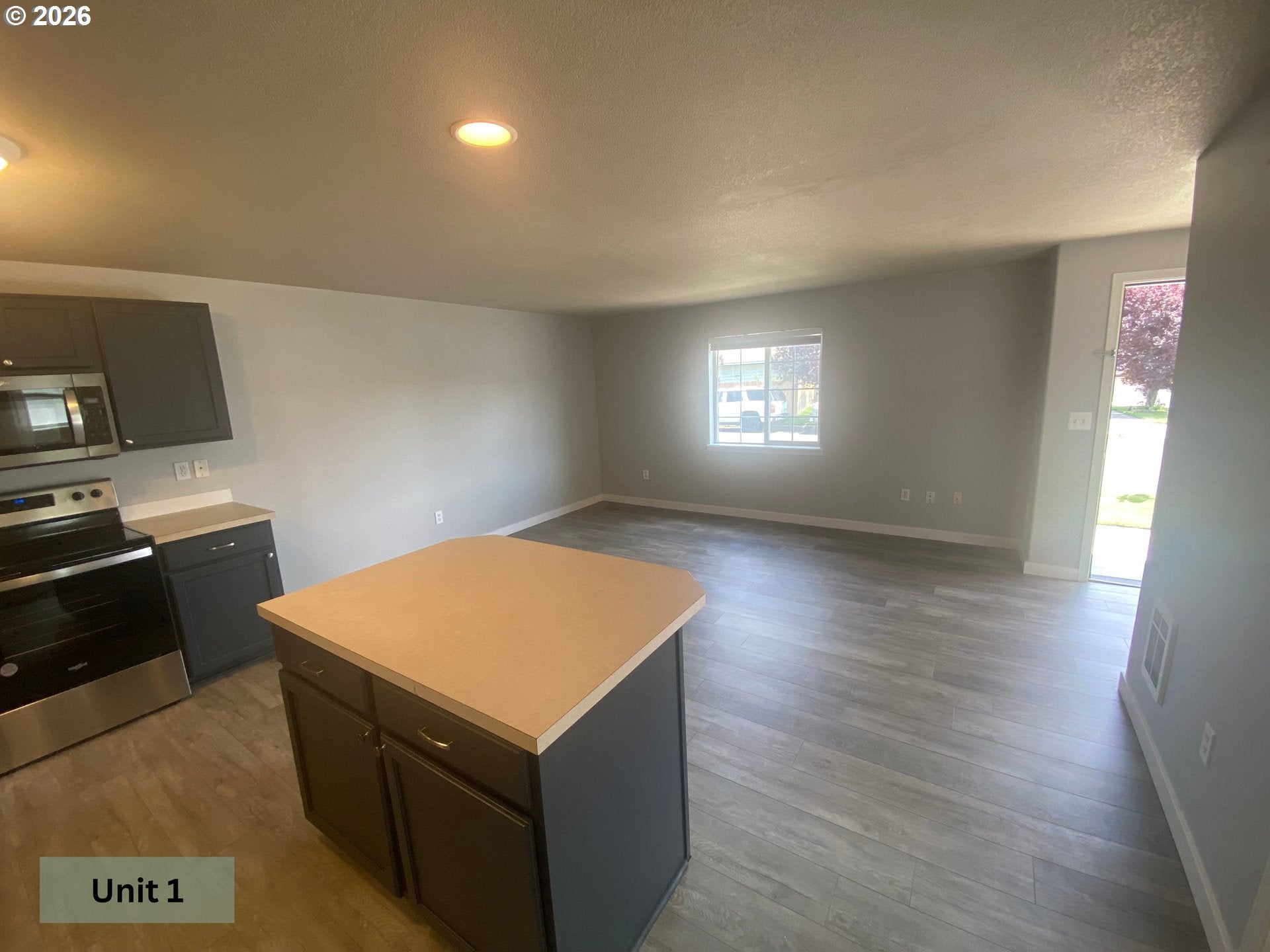 2531 NW CEDAR AVE 1-4