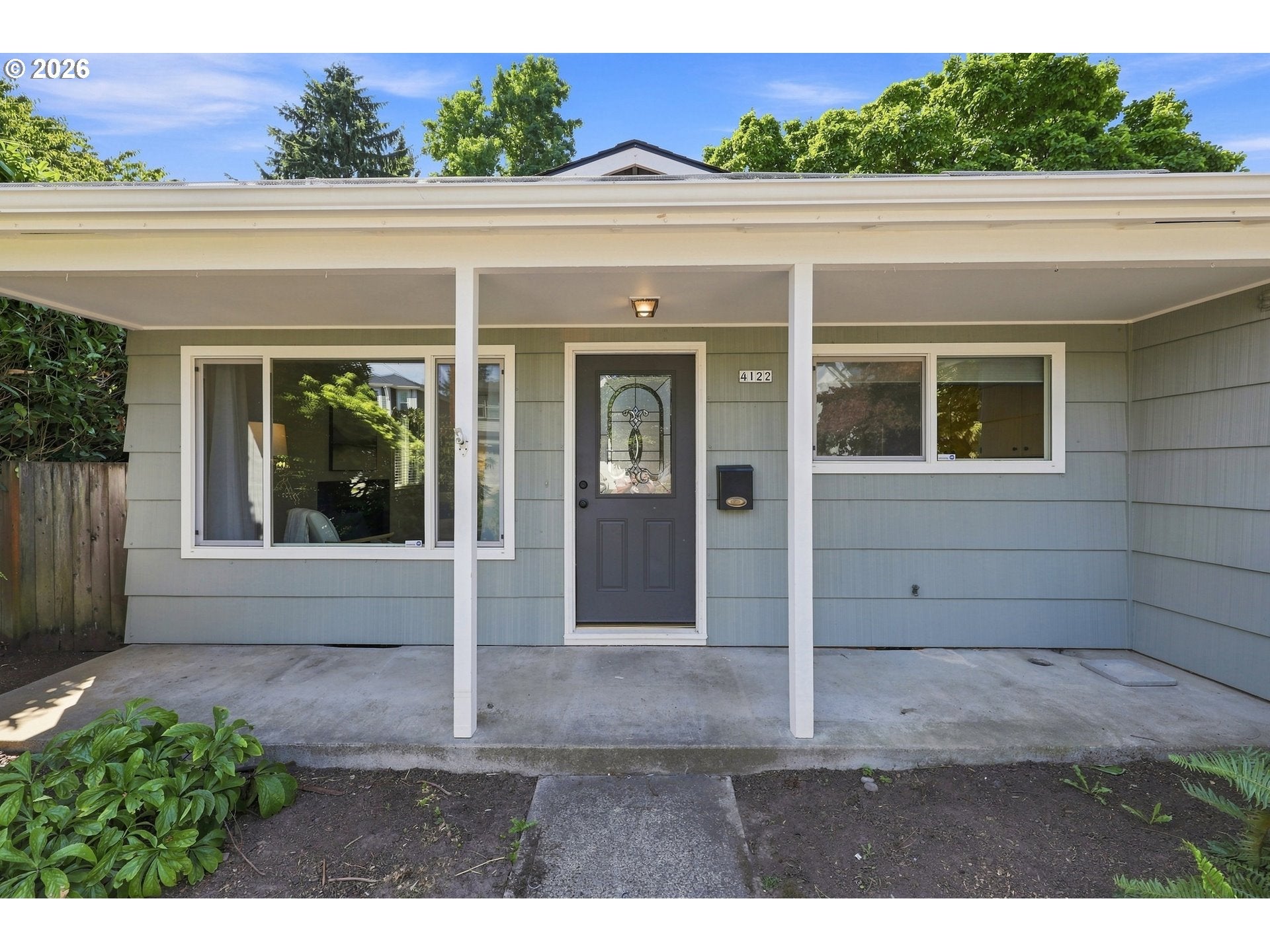 4122 SE BYBEE BLVD