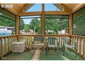 3700 N HIGHWAY 101