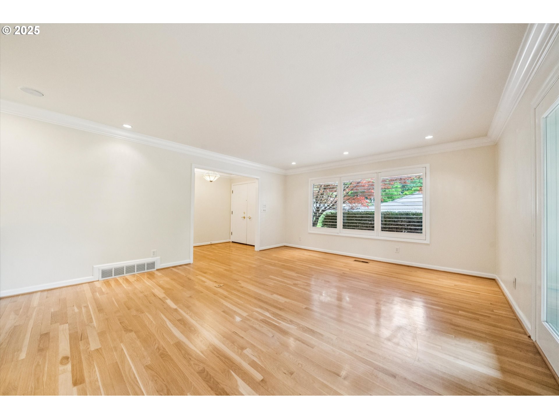 7398 SW EASTMOOR TER