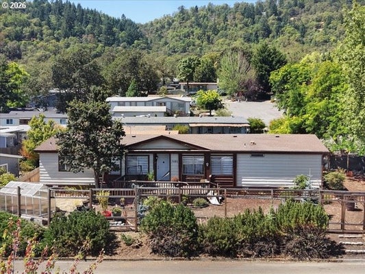 3580 NW BROAD ST, ROSEBURG, OR 97471 - Image 1fcccc1a44df588a2b85a3cf162518e7/942347774