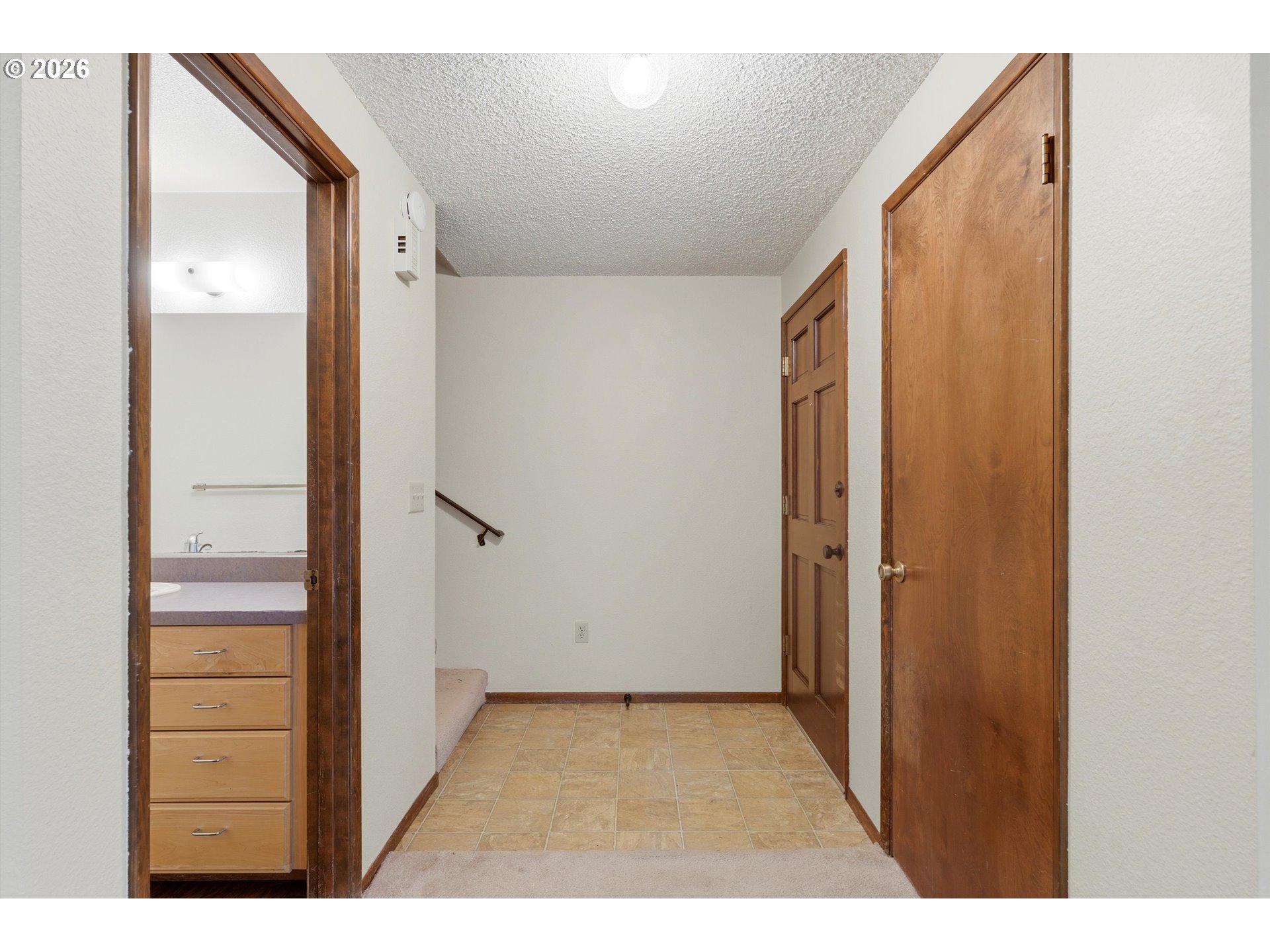 1100 N MERIDIAN ST 43