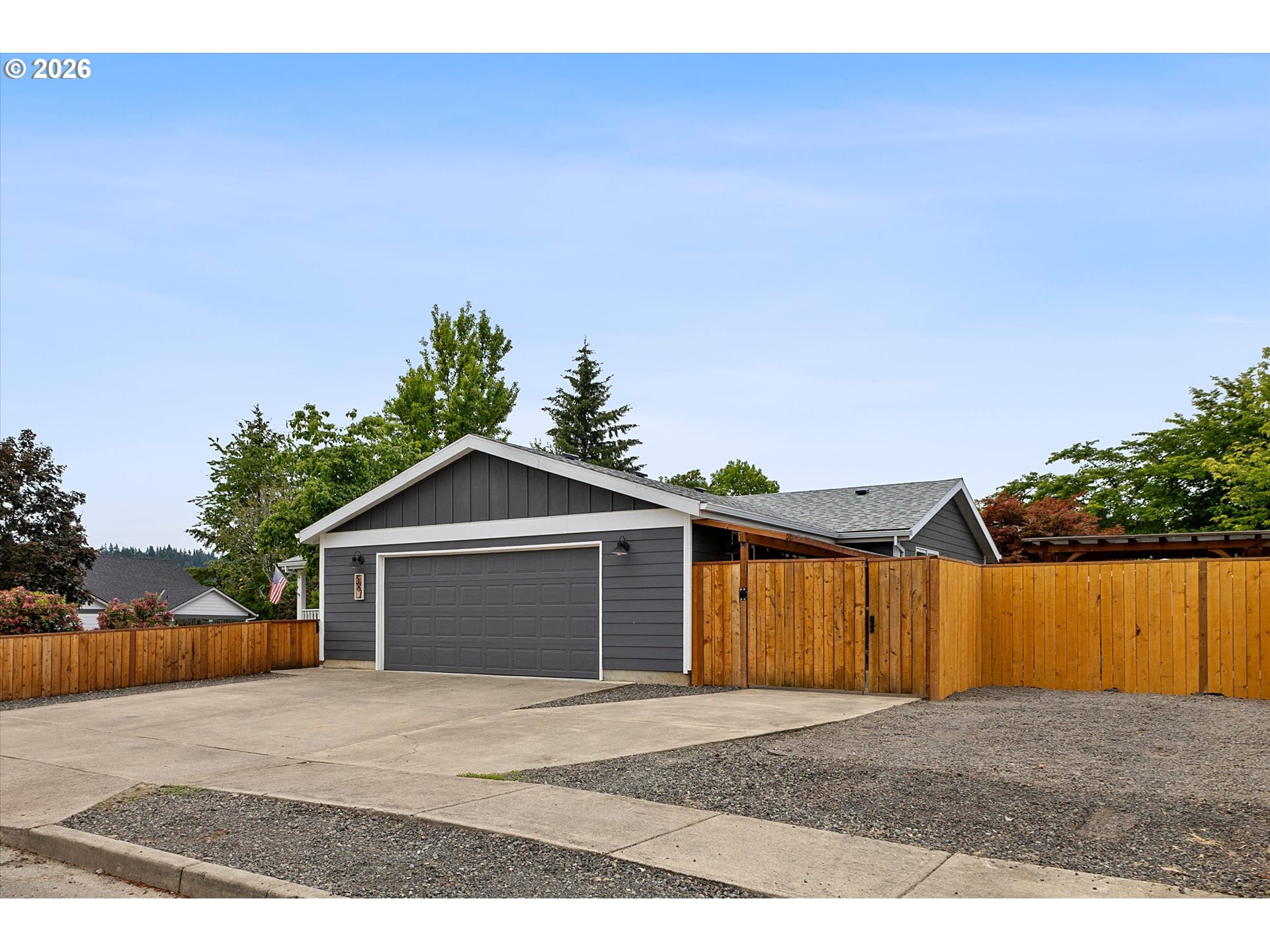 581 SE MOUNTAIN VIEW RD