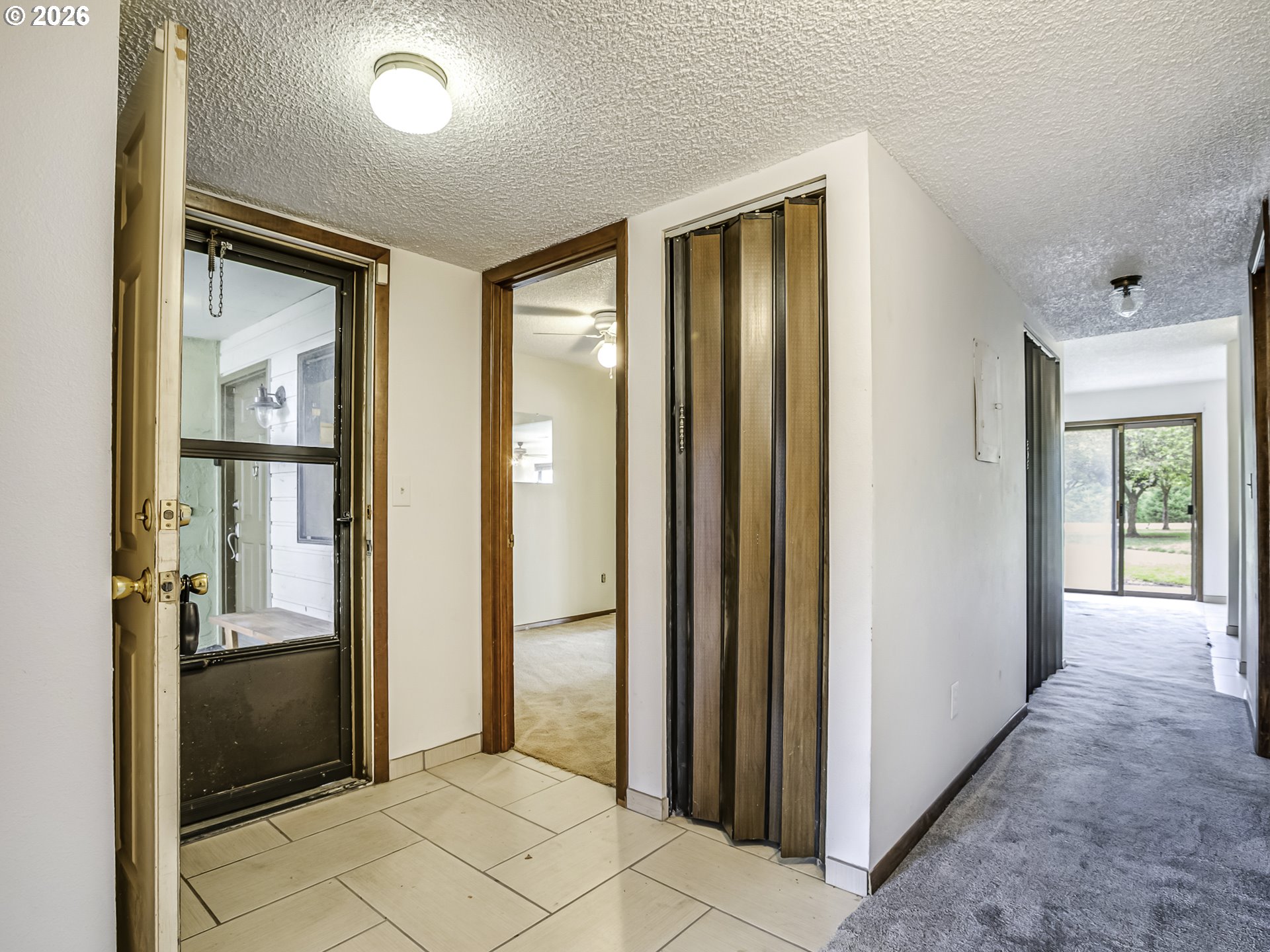 15926 NE FREMONT ST