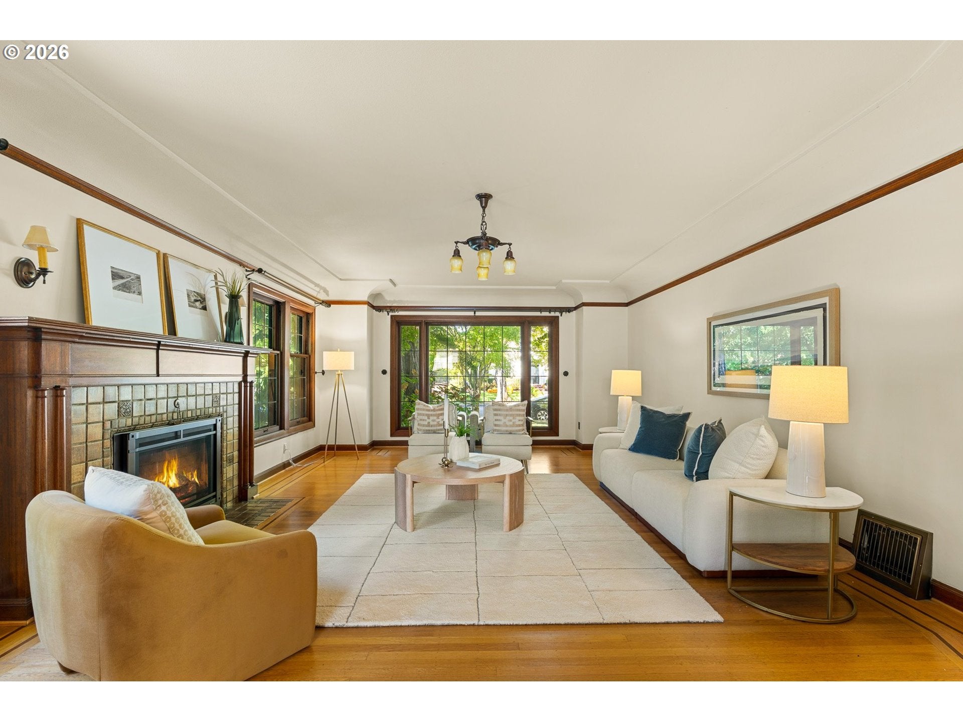 3230 NE US Grant PL