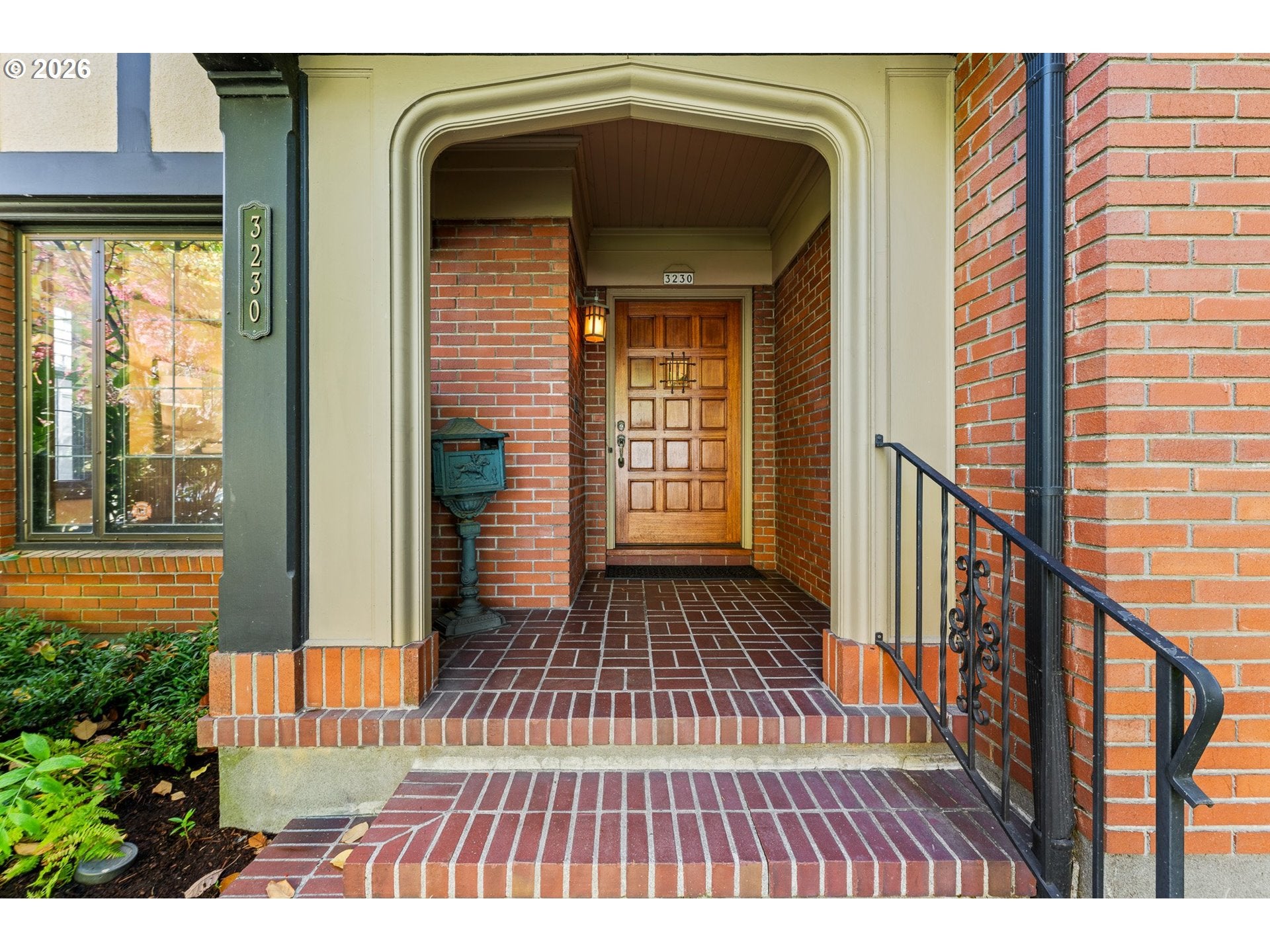 3230 NE US Grant PL