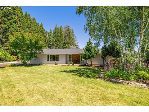 A home in Estacada