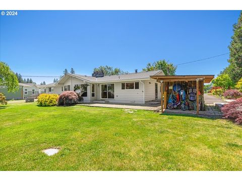 A home in Estacada