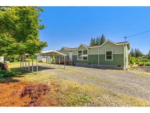 A home in Estacada