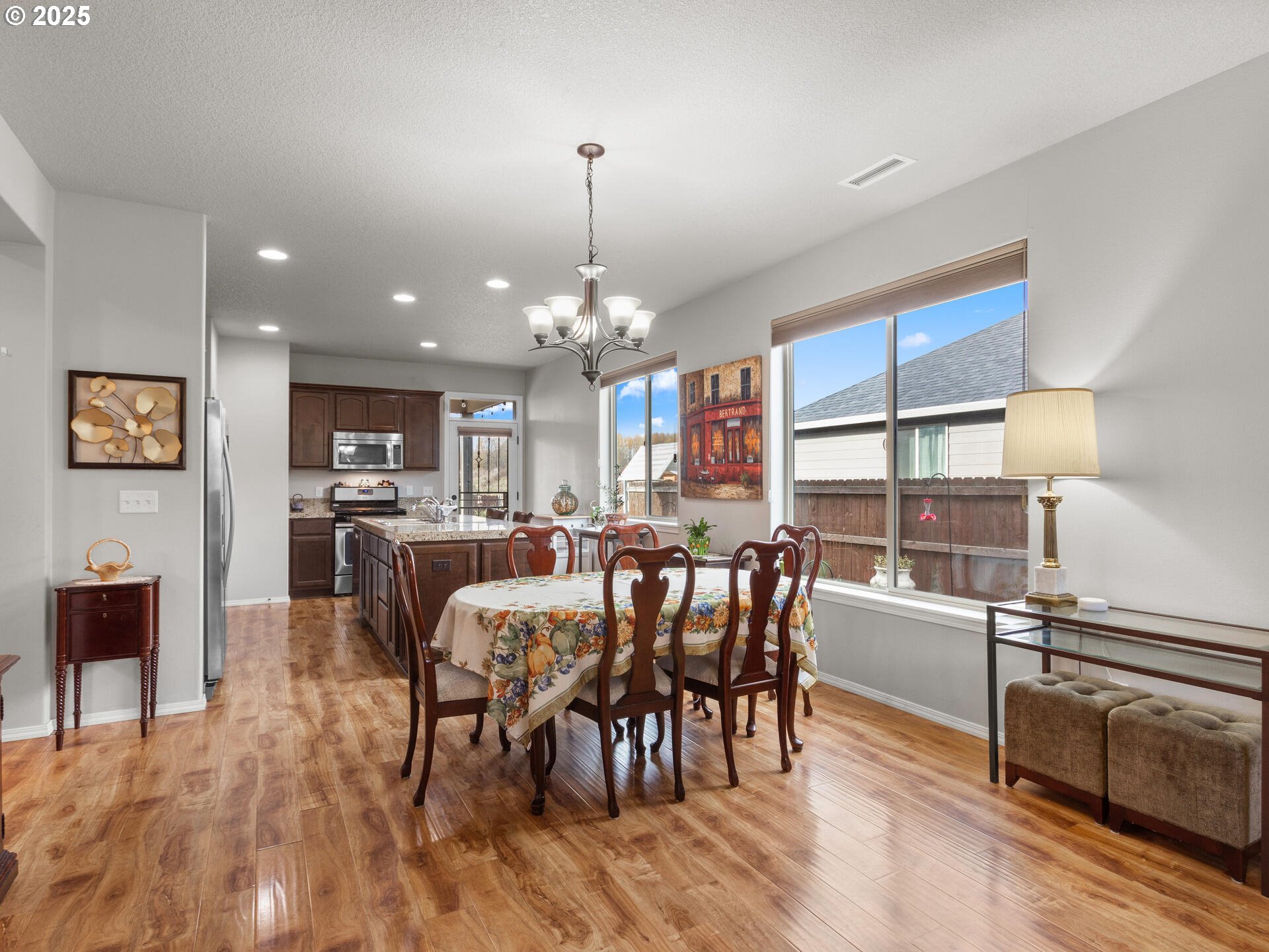 Battle Ground, Washington 98604, United States, 3 Bedrooms Bedrooms, ,2 BathroomsBathrooms,Residential,Pending,250441