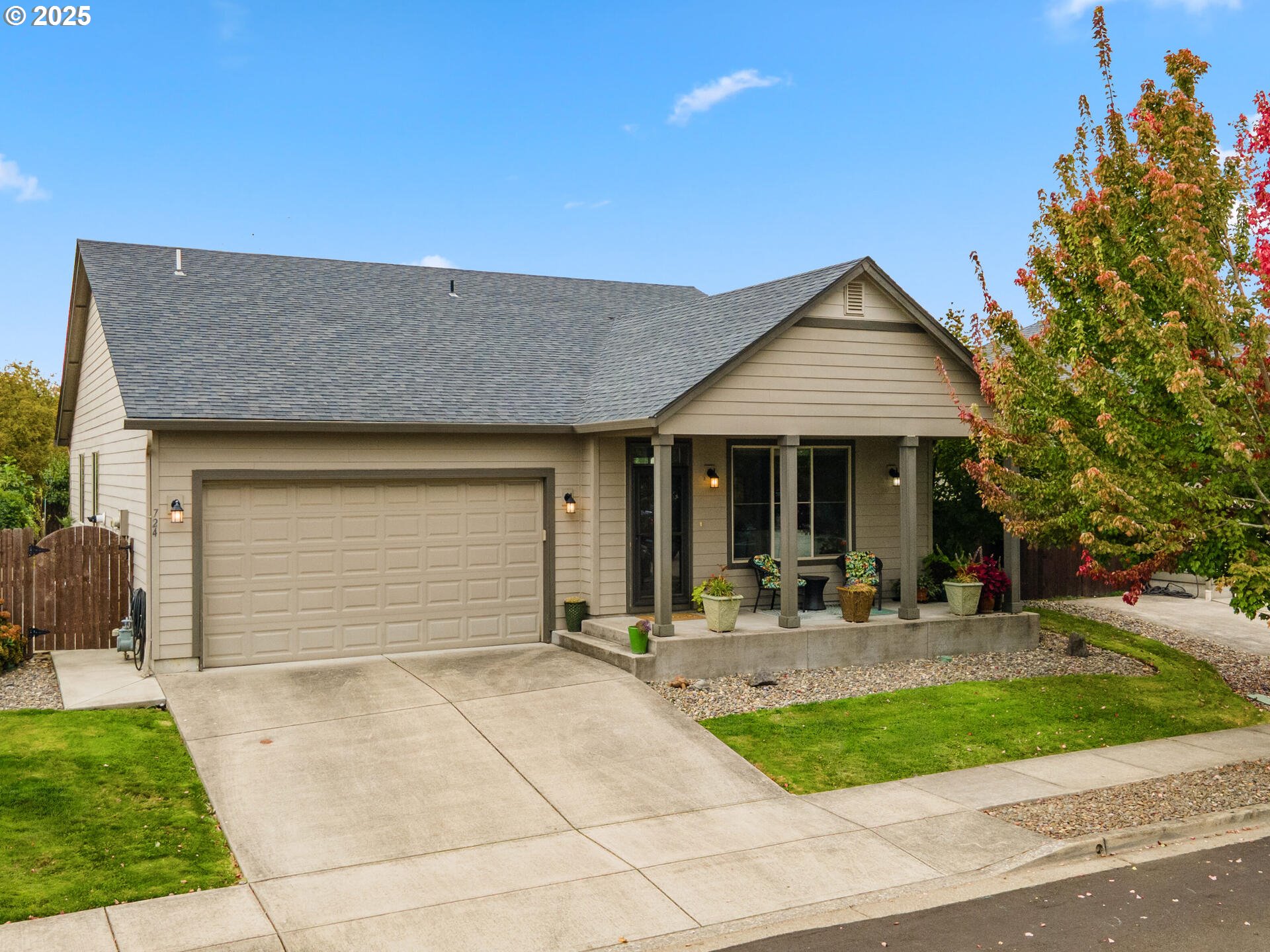 Battle Ground, Washington 98604, United States, 3 Bedrooms Bedrooms, ,2 BathroomsBathrooms,Residential,Pending,250441