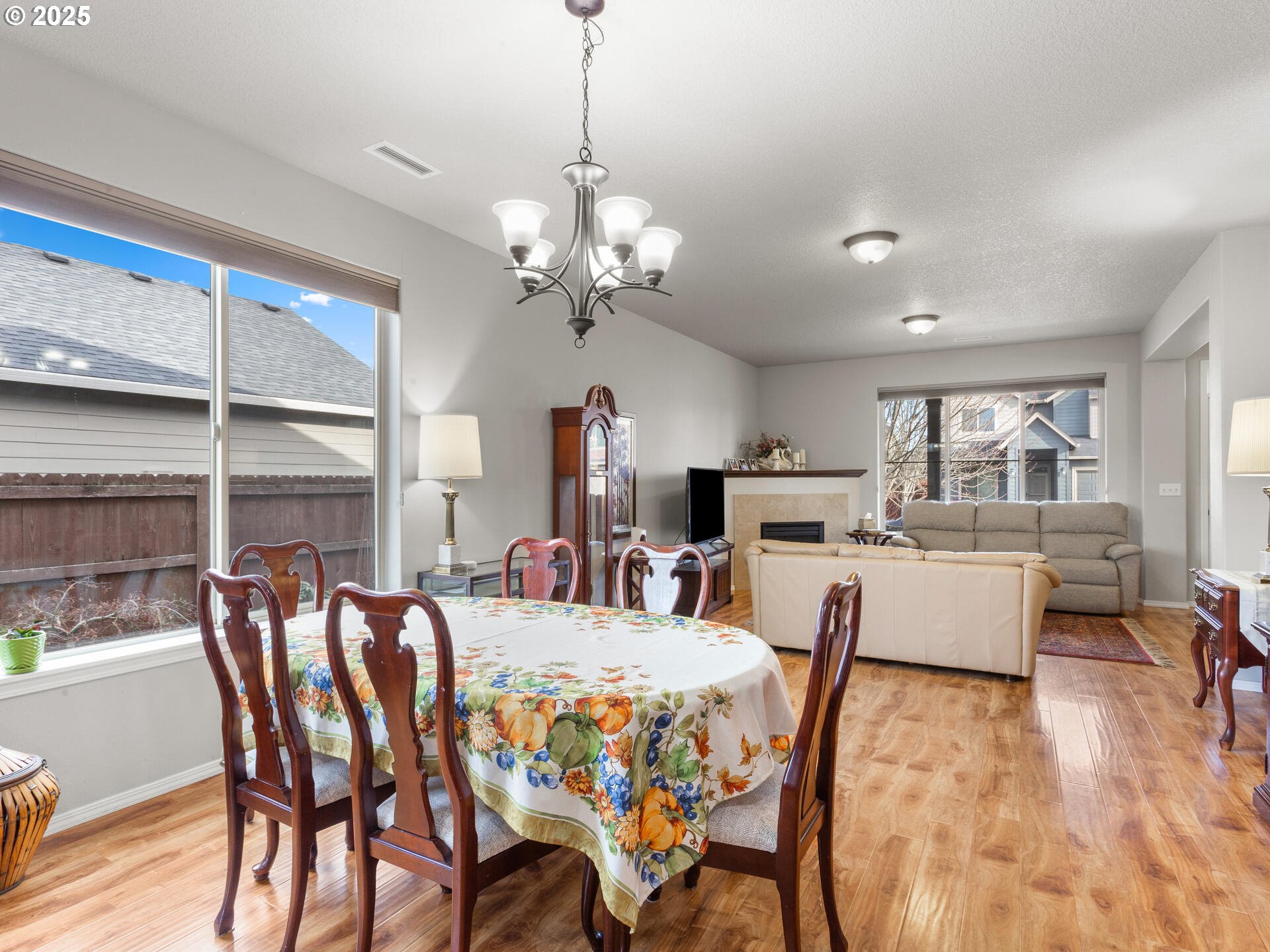 Battle Ground, Washington 98604, United States, 3 Bedrooms Bedrooms, ,2 BathroomsBathrooms,Residential,Pending,250441