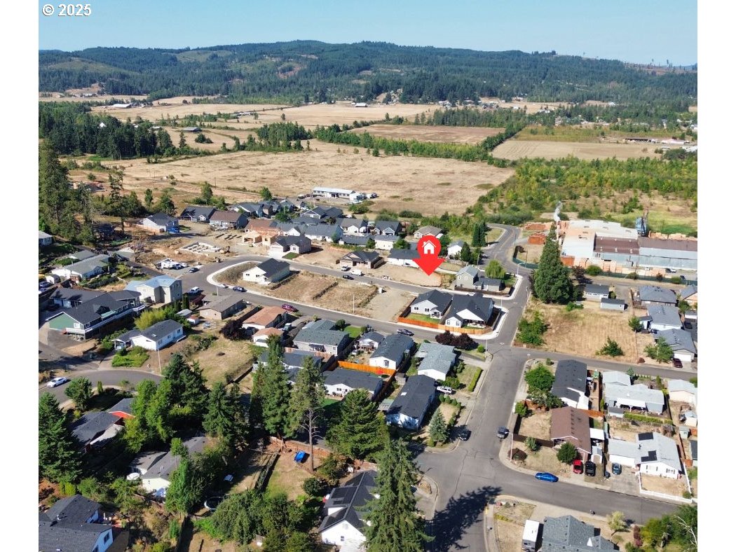 645 BOULDER LOOP