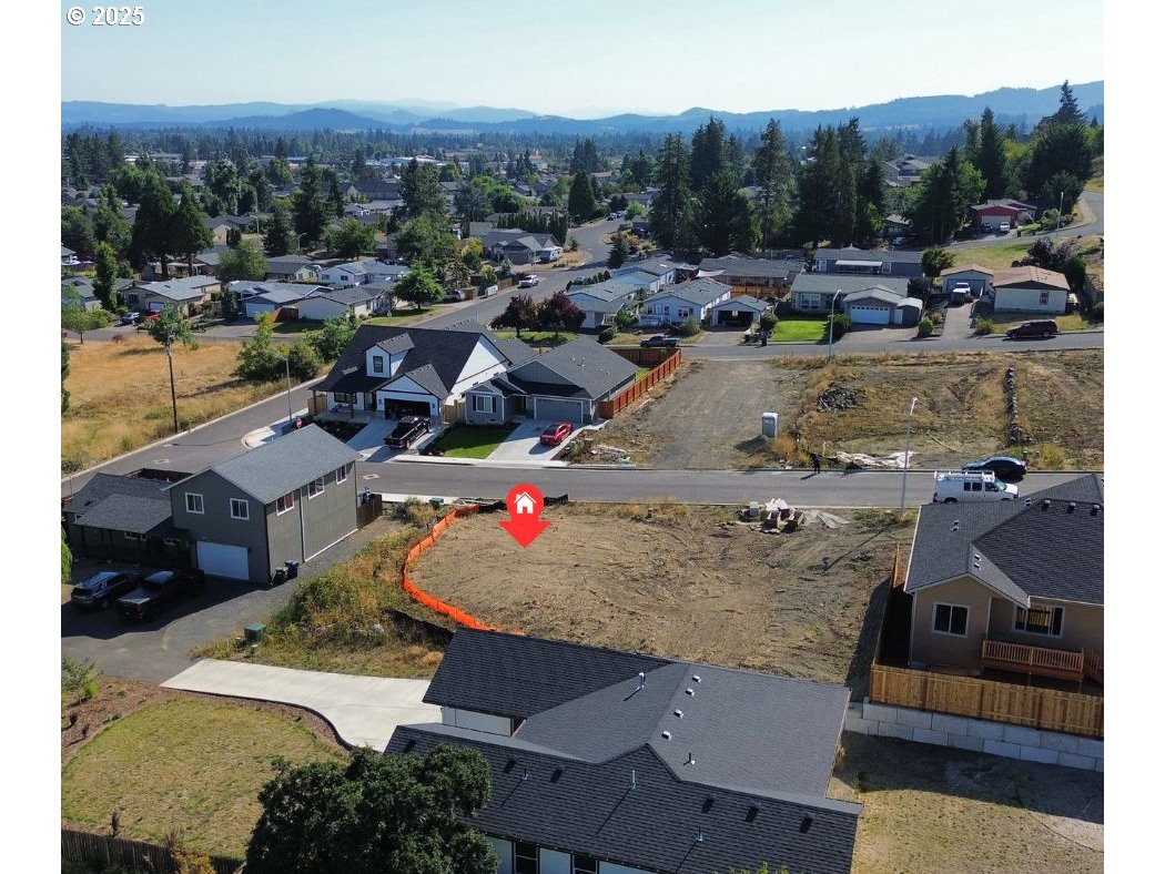 645 BOULDER LOOP