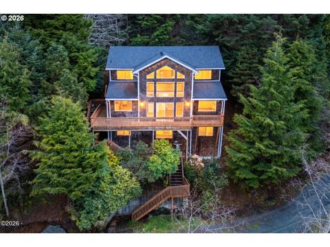620 S FALCON ST Rockaway Beach OR 97136