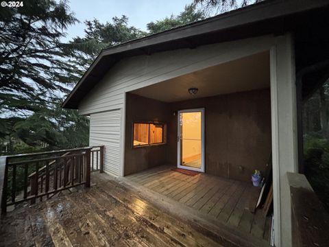 A home in Depoe Bay