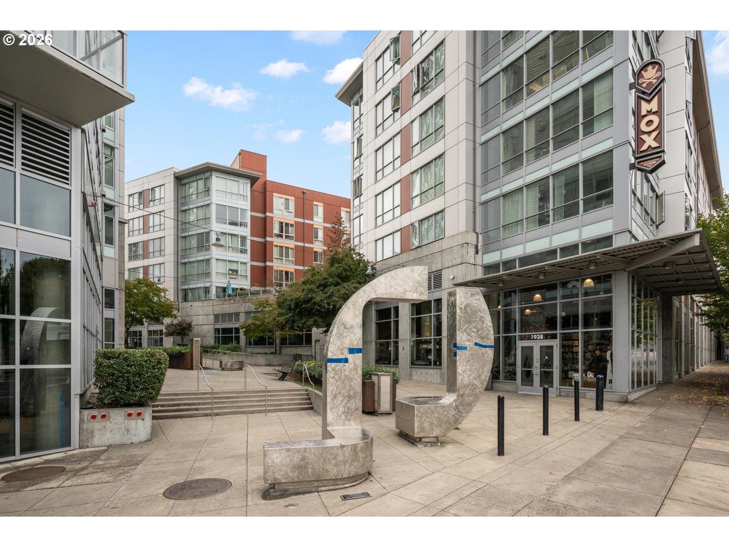 1926 W BURNSIDE ST 919
