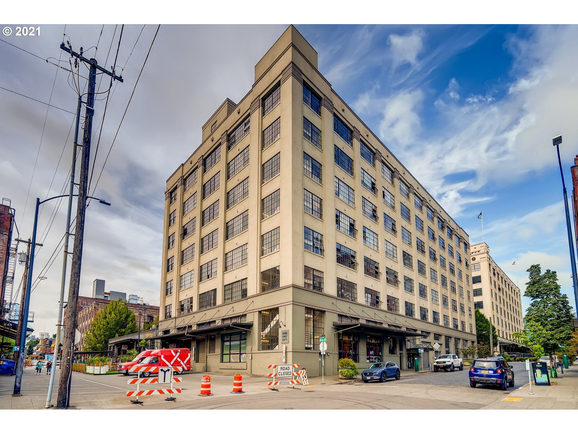 1314 NW IRVING ST 510