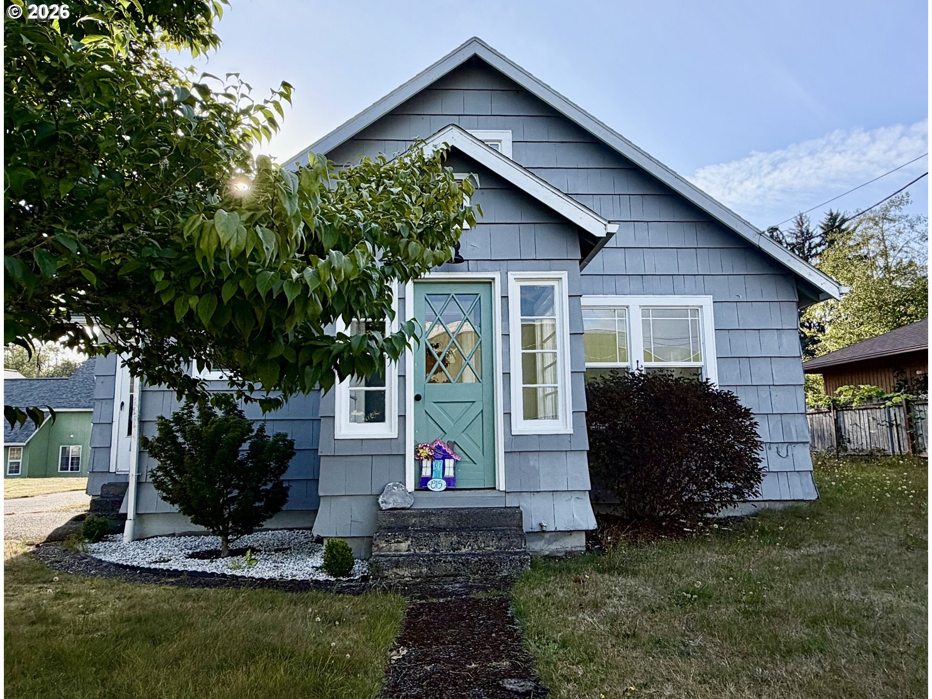 815 SW CEDAR AVE