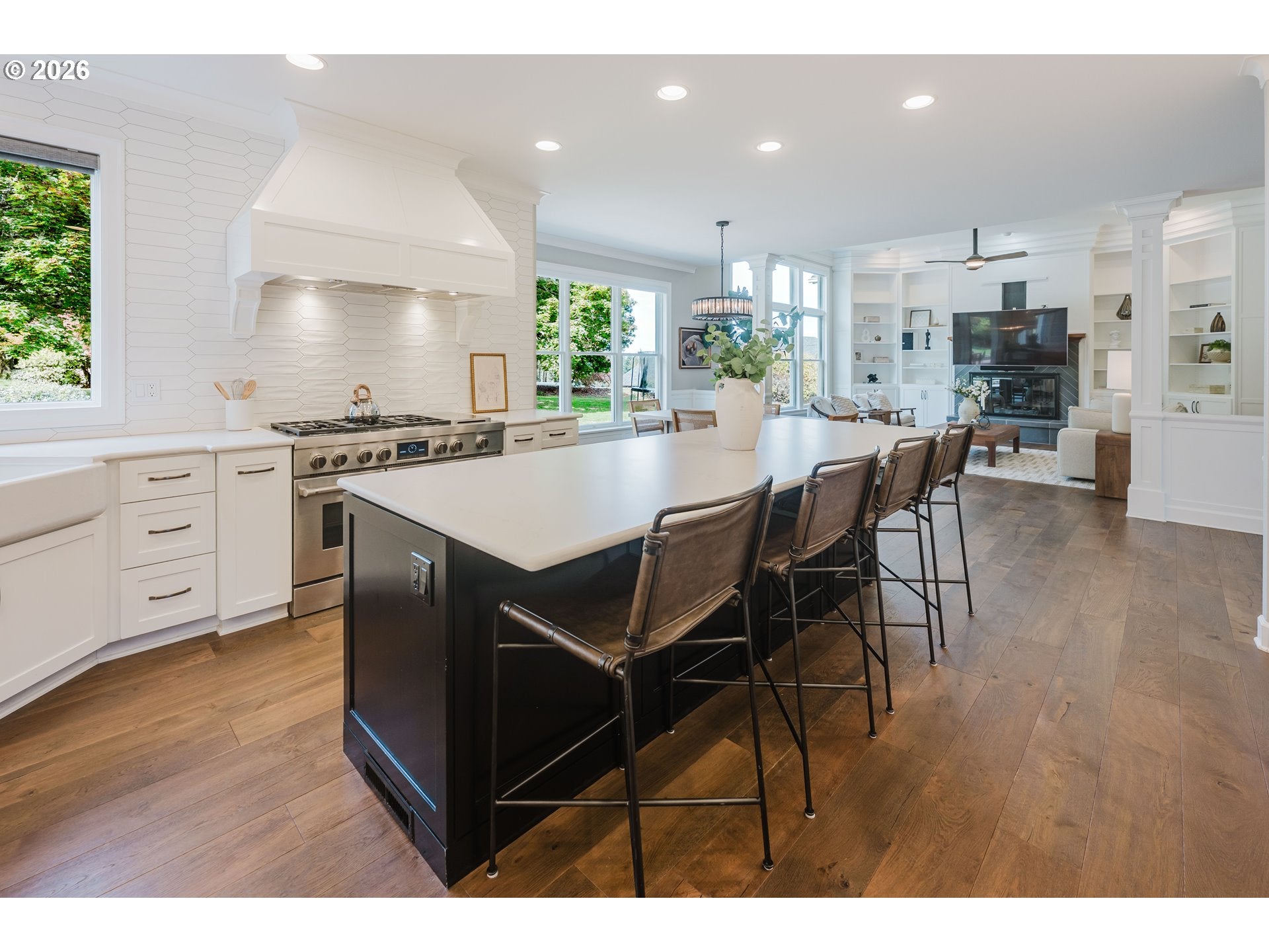 6299 SW Meridian Way, Tualatin, OR, 97062, USA, 5 Bedrooms Bedrooms, ,6 BathroomsBathrooms,Residential,Pending,6299 SW Meridian Way,717100626
