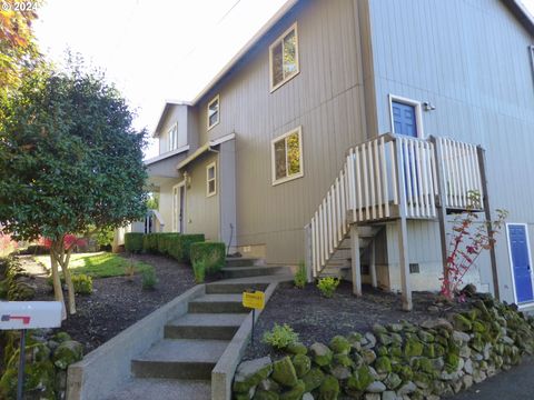 A home in Oregon City