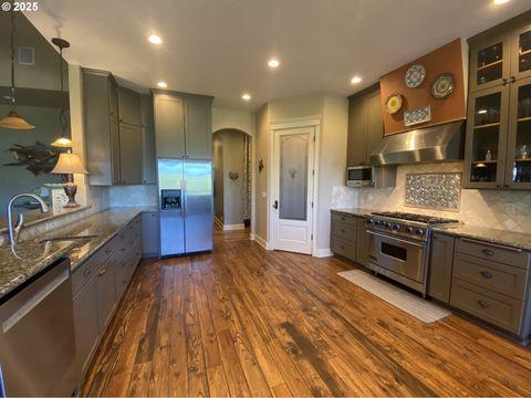 Tiny photo for 625 St Andrews Loop, Creswell, OR 97426 (MLS # 781676650)