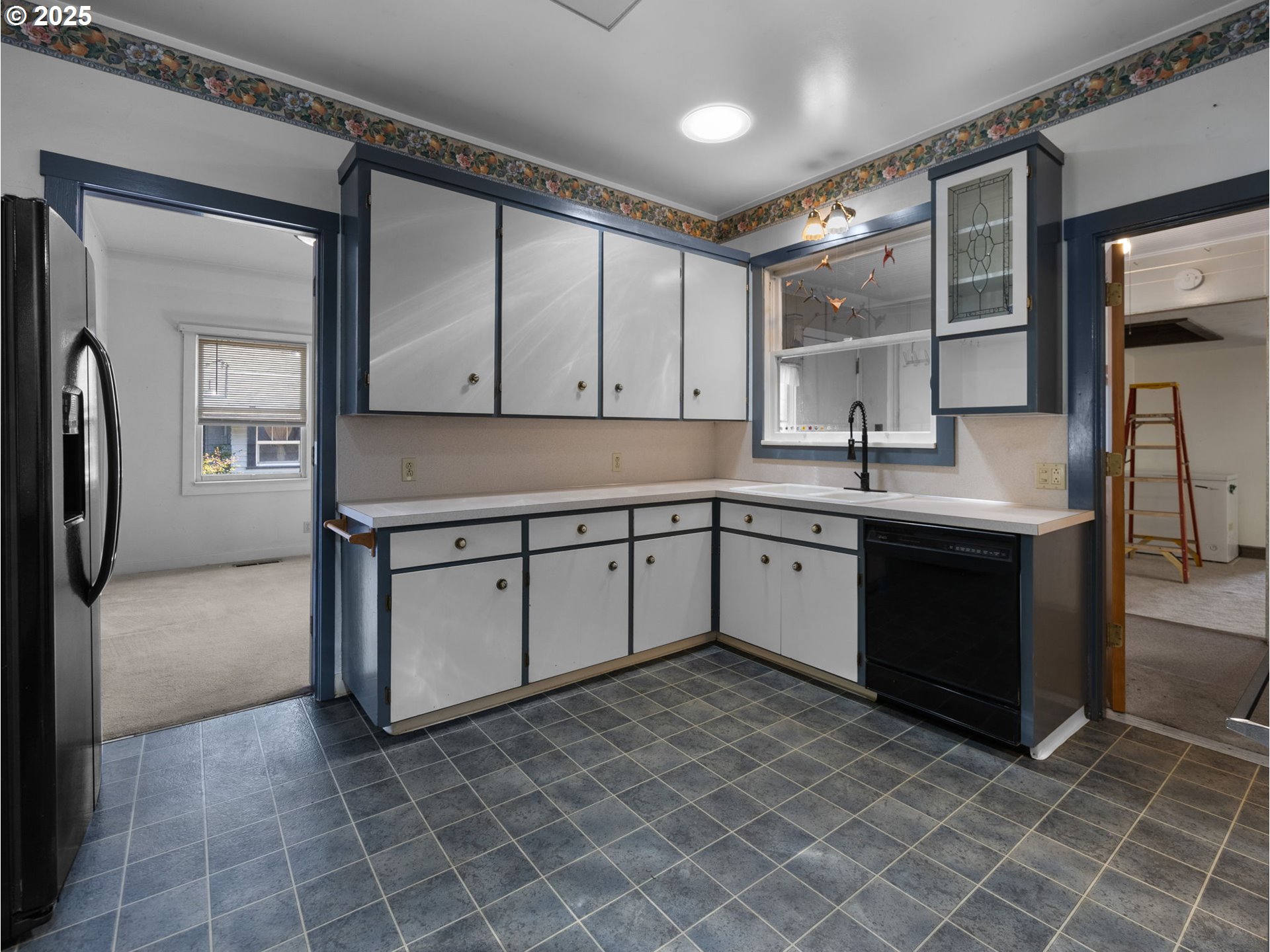 Woodburn, Oregon 97071, United States, 4 Bedrooms Bedrooms, ,2 BathroomsBathrooms,Residential,Active,128485