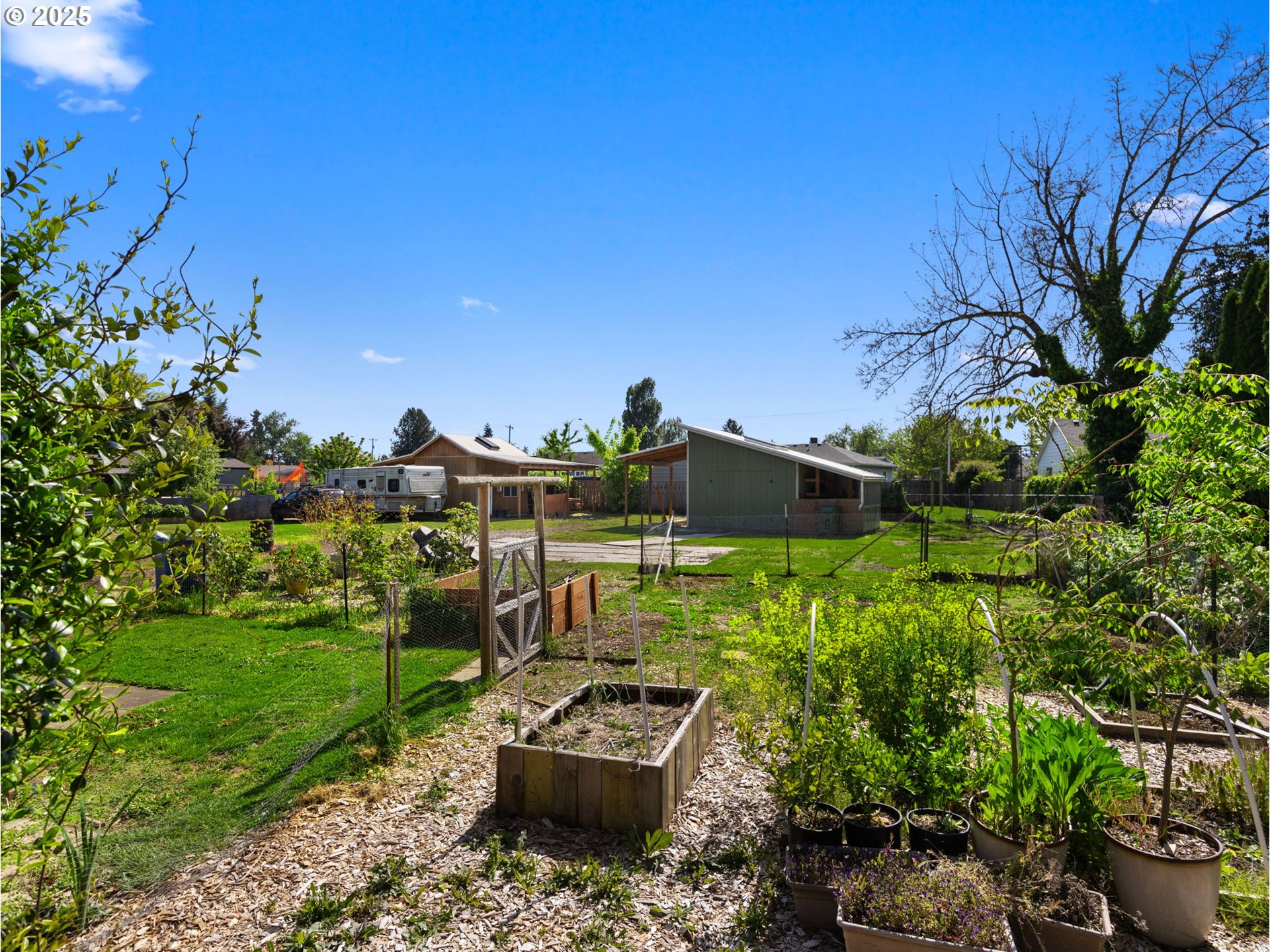 Woodburn, Oregon 97071, United States, 4 Bedrooms Bedrooms, ,2 BathroomsBathrooms,Residential,Active,128485