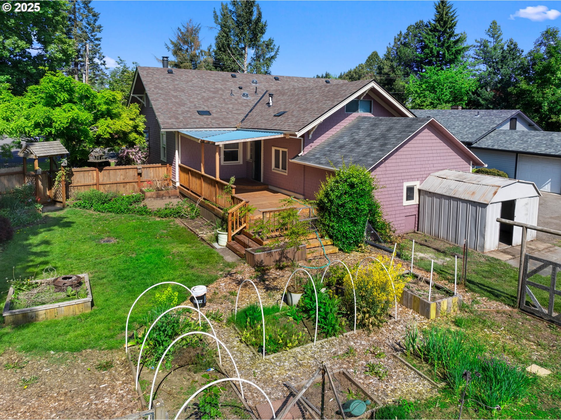 Woodburn, Oregon 97071, United States, 4 Bedrooms Bedrooms, ,2 BathroomsBathrooms,Residential,Active,128485