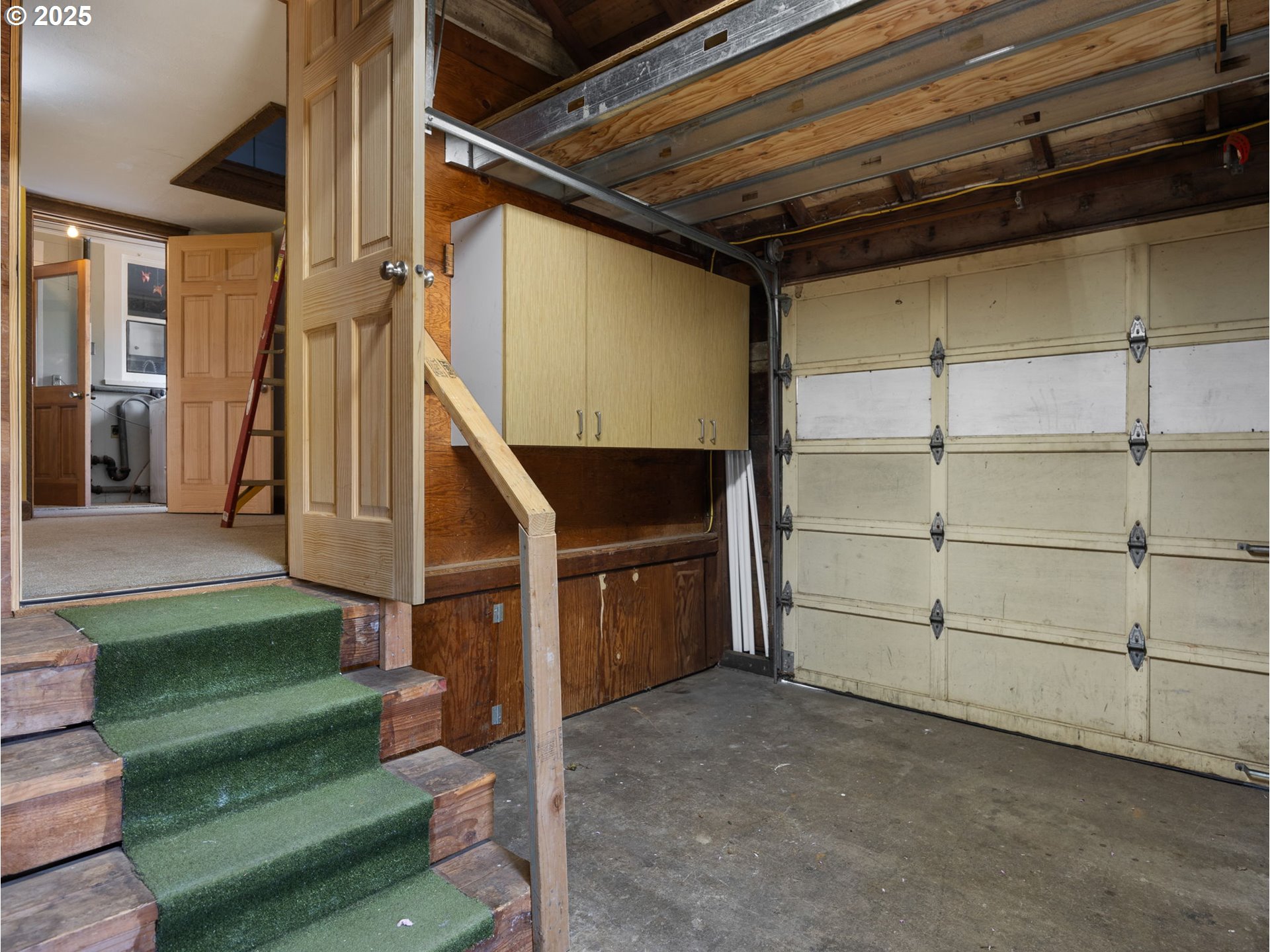 Woodburn, Oregon 97071, United States, 4 Bedrooms Bedrooms, ,2 BathroomsBathrooms,Residential,Active,128485