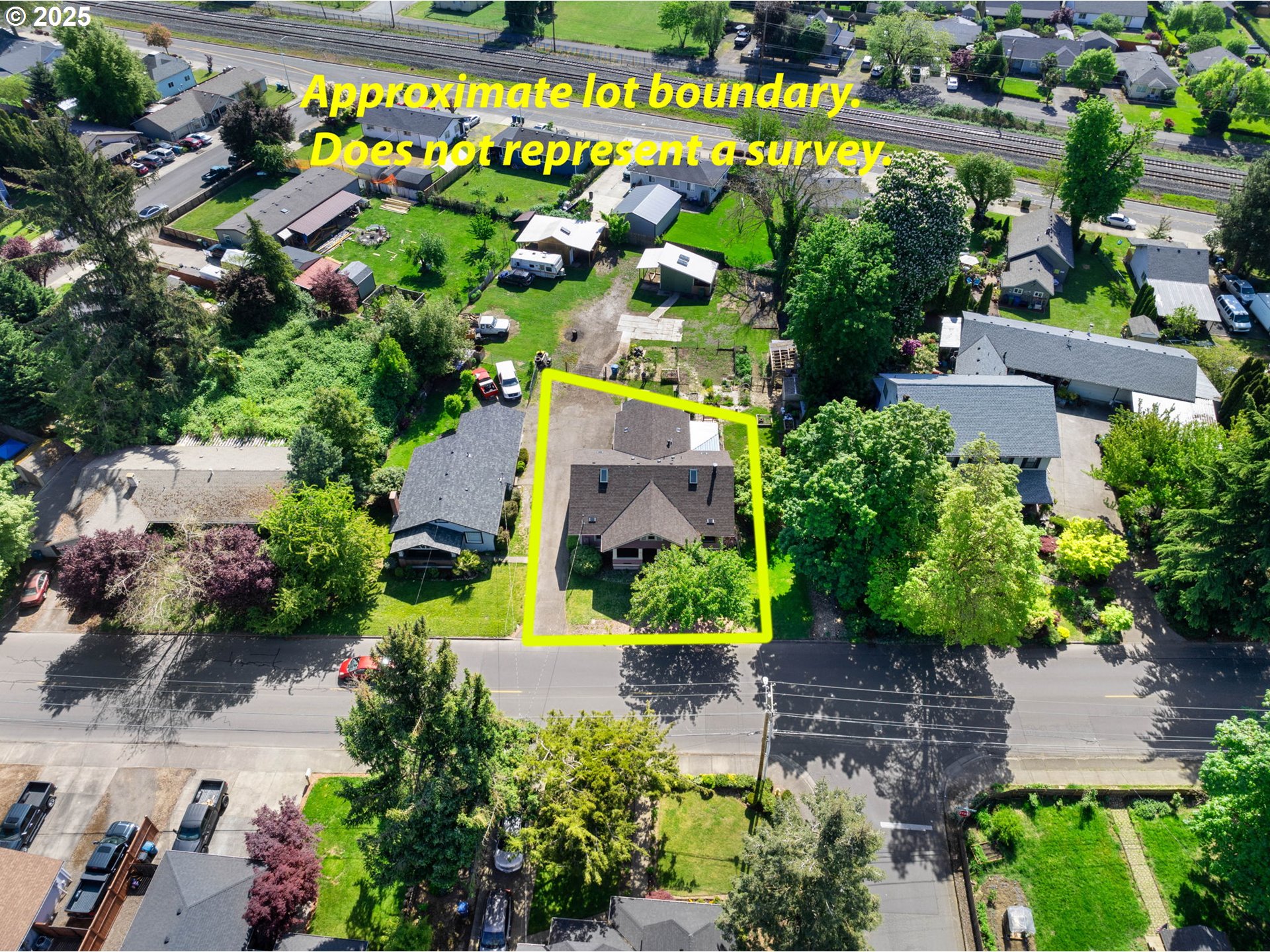 Woodburn, Oregon 97071, United States, 4 Bedrooms Bedrooms, ,2 BathroomsBathrooms,Residential,Active,128485