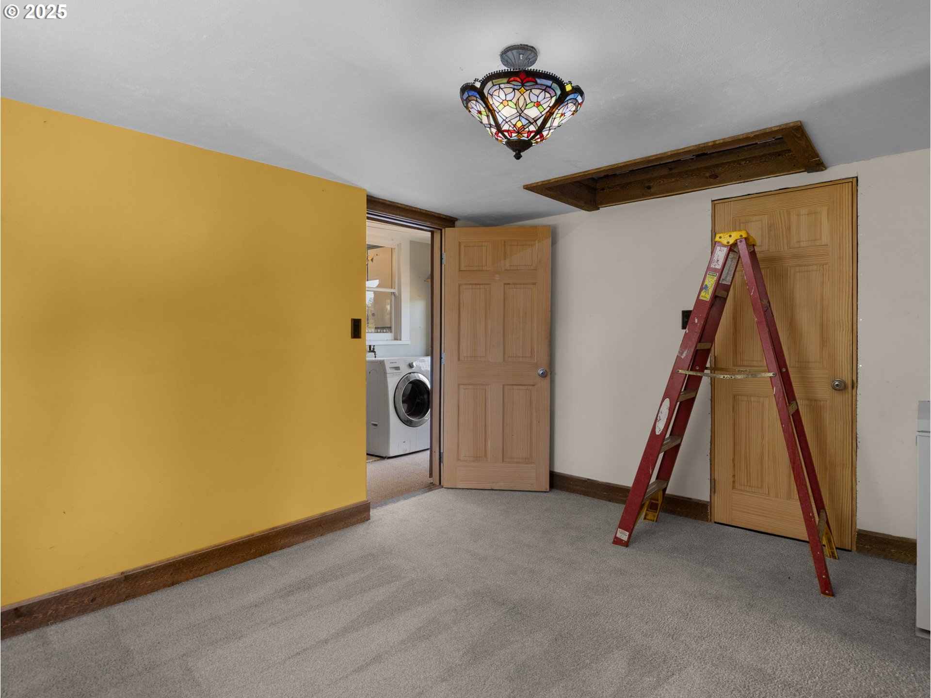 Woodburn, Oregon 97071, United States, 4 Bedrooms Bedrooms, ,2 BathroomsBathrooms,Residential,Active,128485