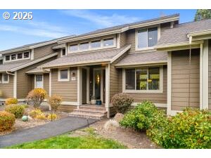 1302 HIGHLAND VIEW LOOP