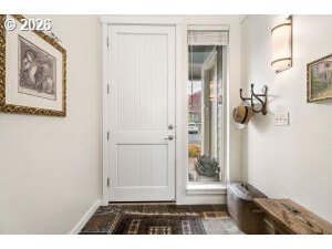 1302 HIGHLAND VIEW LOOP