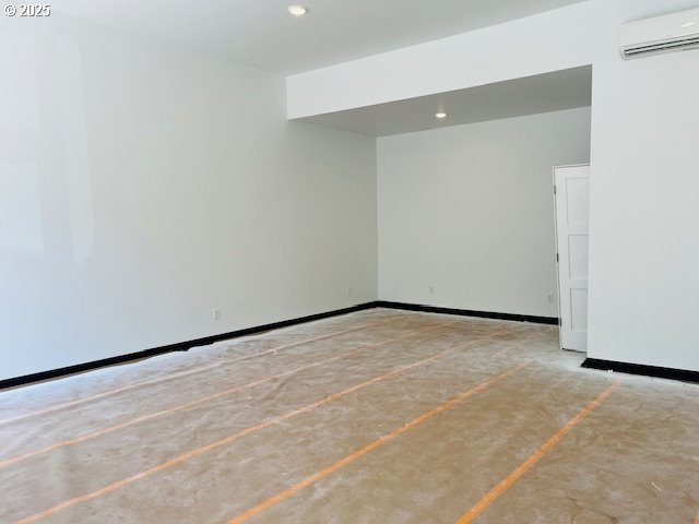 Tillamook, Oregon 97141, United States, ,Residential,Active,211418