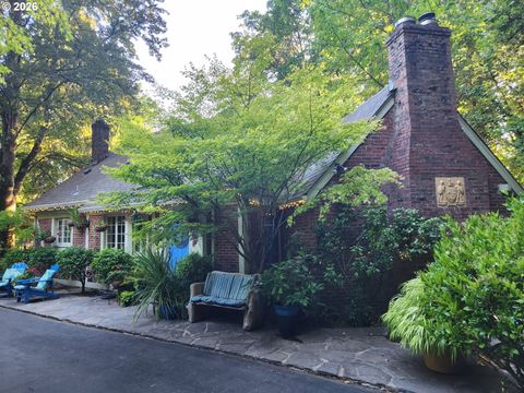 4300 PACIFIC WAY Longview WA 98632