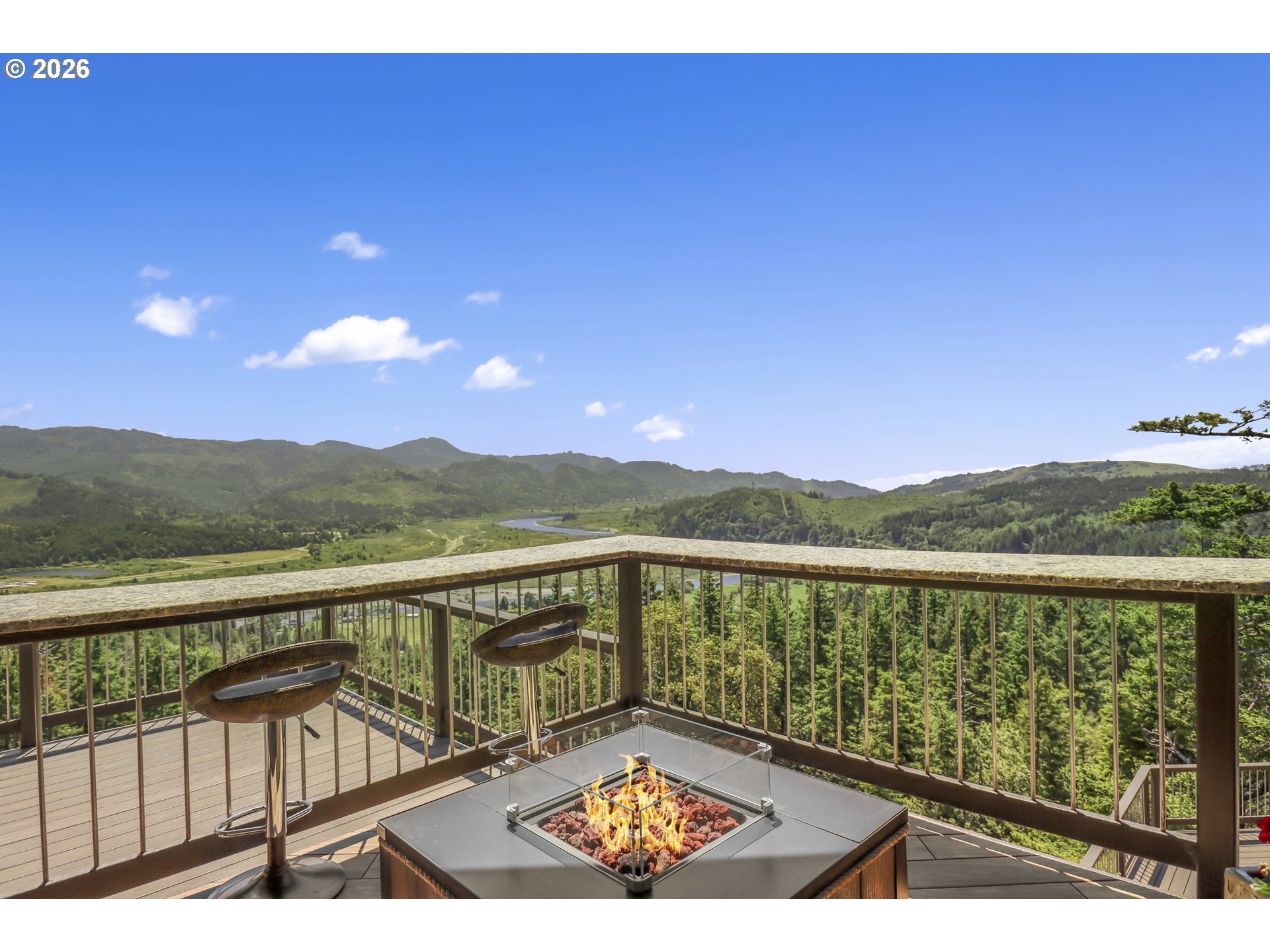 95500 Spirit Ridge Rd, Gold Beach, OR, 97444, USA, 4 Bedrooms Bedrooms, ,4 BathroomsBathrooms,Residential,Pending,95500 Spirit Ridge Rd,378591276