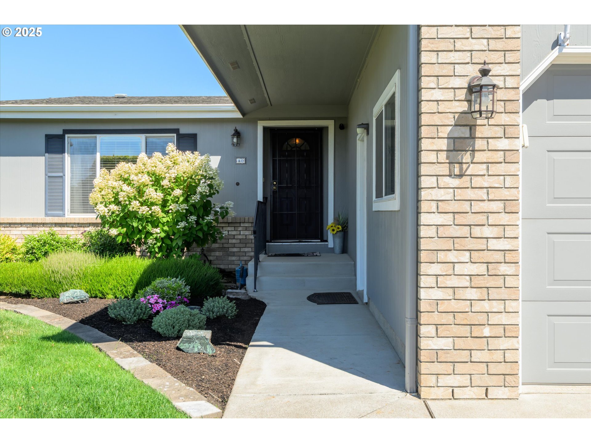 3220 CRESCENT AVE 80