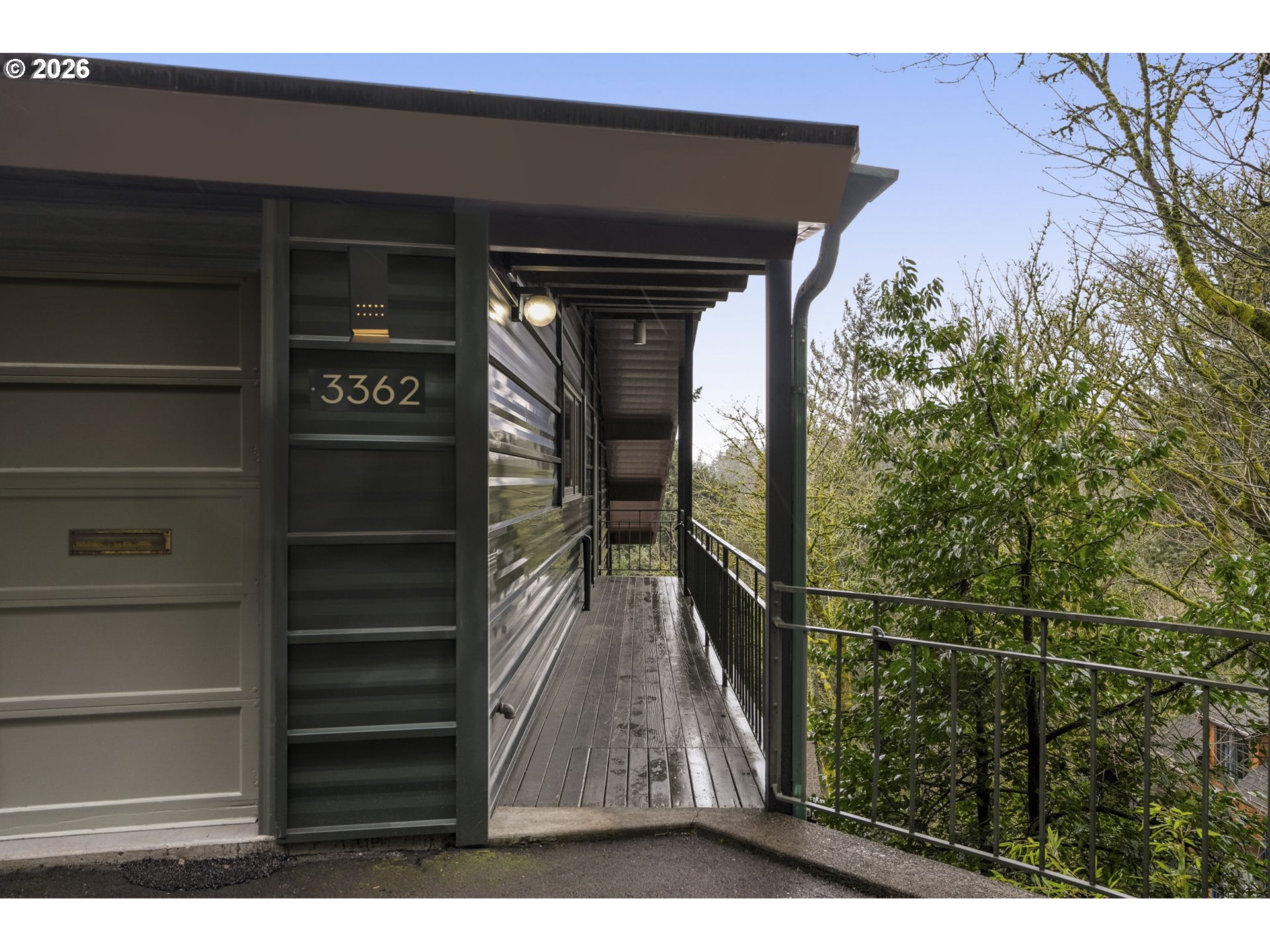 3362 SW FAIRMOUNT BLVD