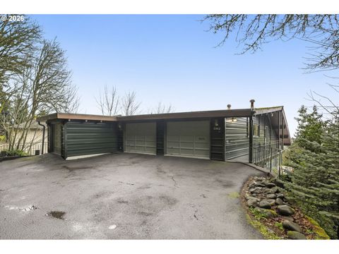 3362 SW FAIRMOUNT BLVD Portland OR 97239