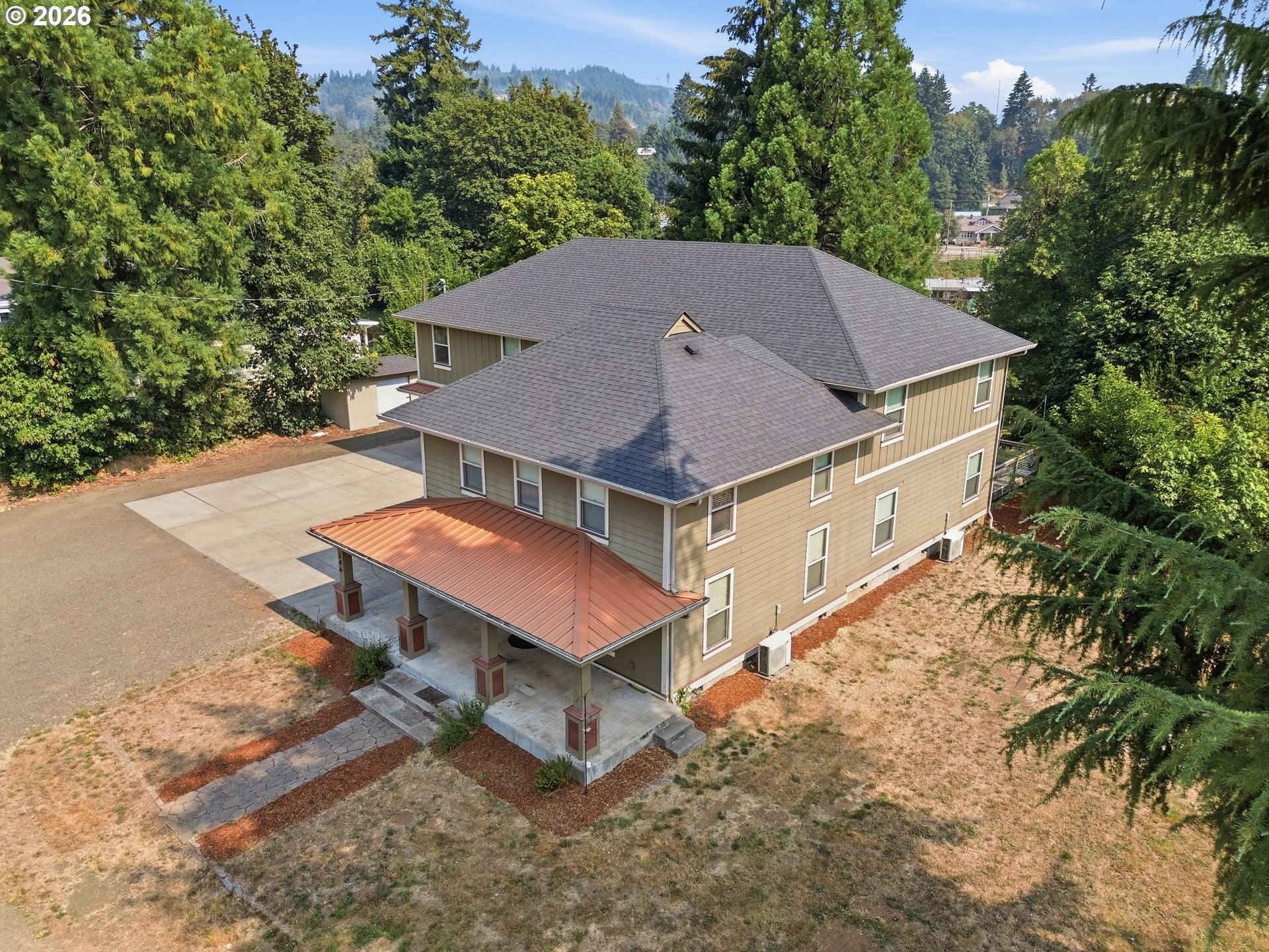 246 S MAIN ST
