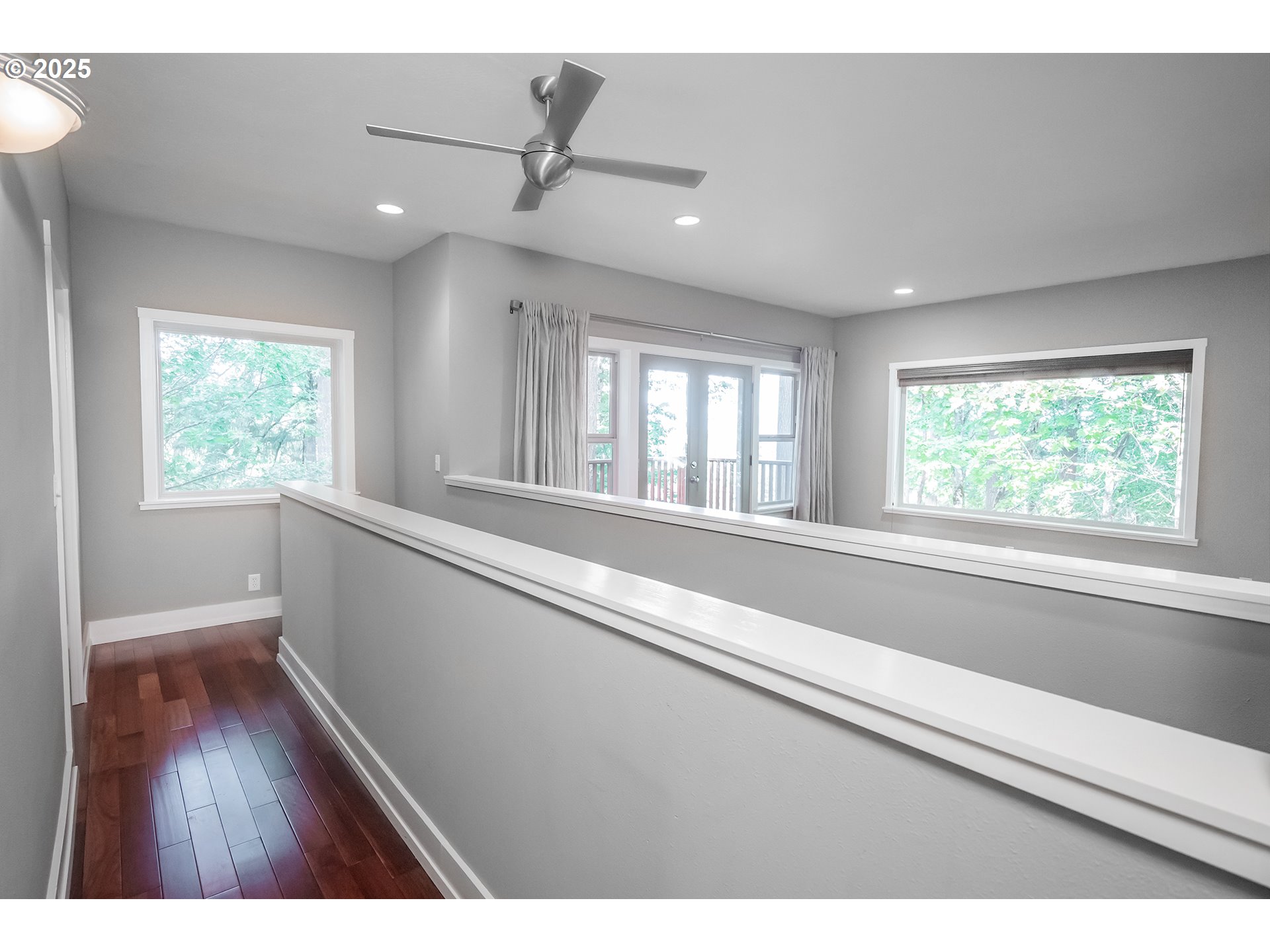 278 ROCKRIDGE CT