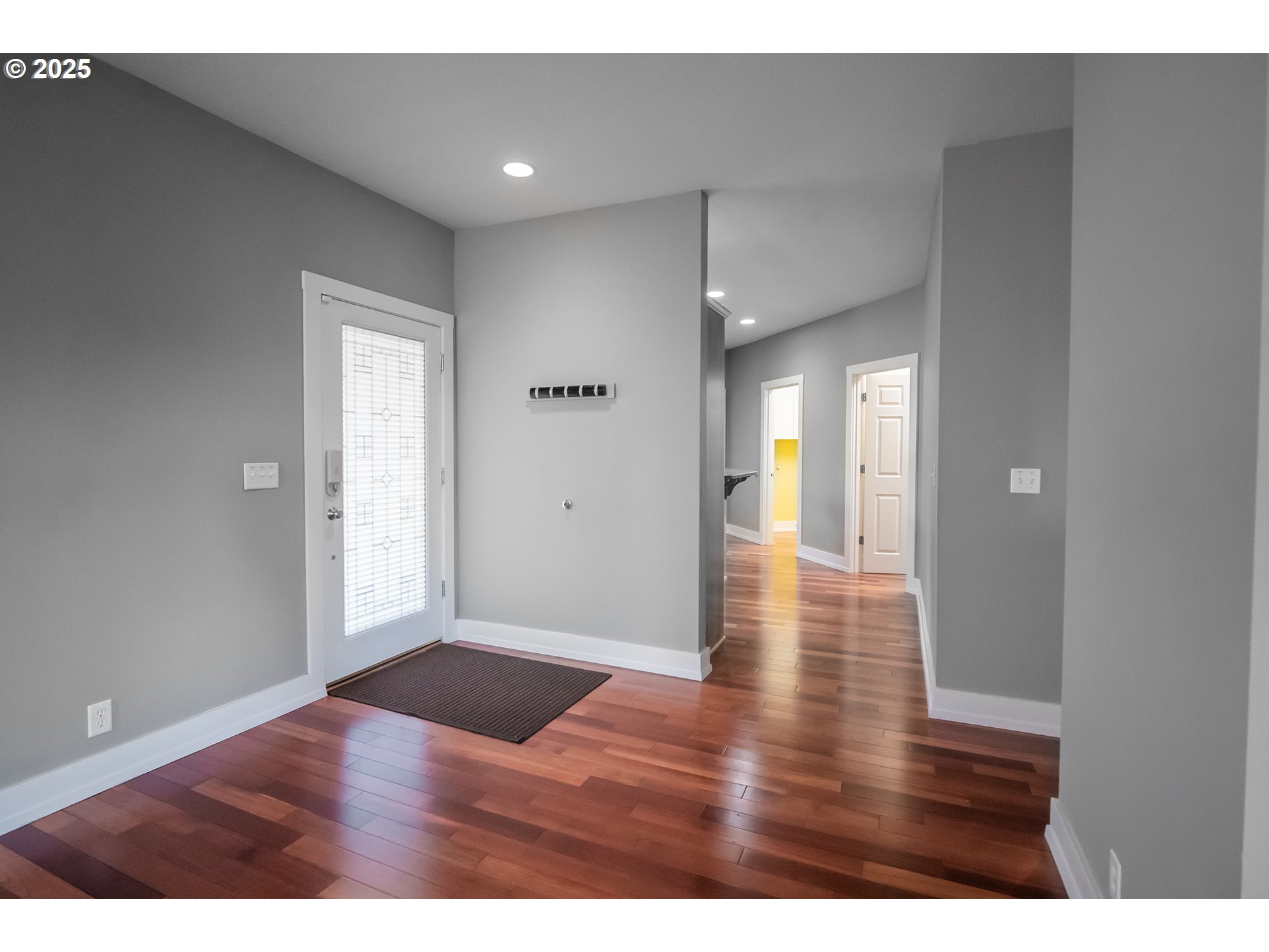 278 ROCKRIDGE CT